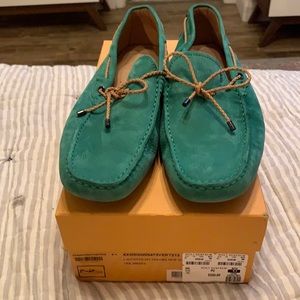 Tod’s Suede green loafers size 9.5